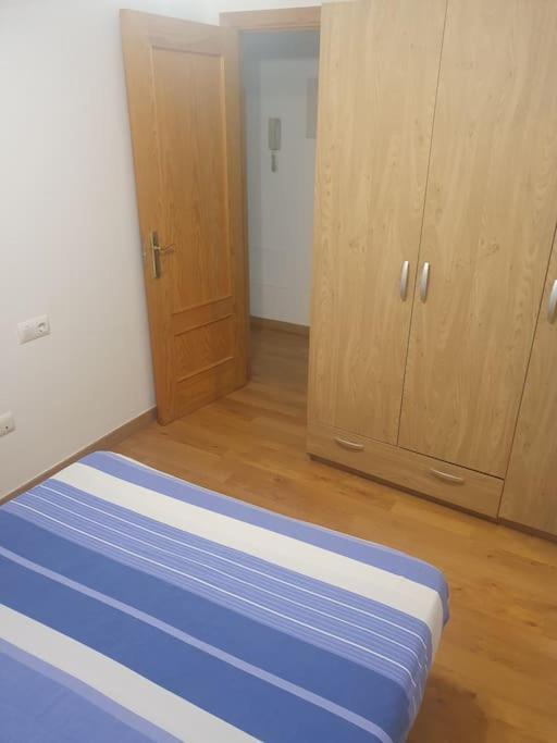 4F, Aire Acondic, 80M2, 2 Dormitorios, 4 Huespedes, Wifi Gratis La Linea de la Concepcion Ngoại thất bức ảnh